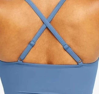 ADJUSTABLE CRISSCROSS STRAPS