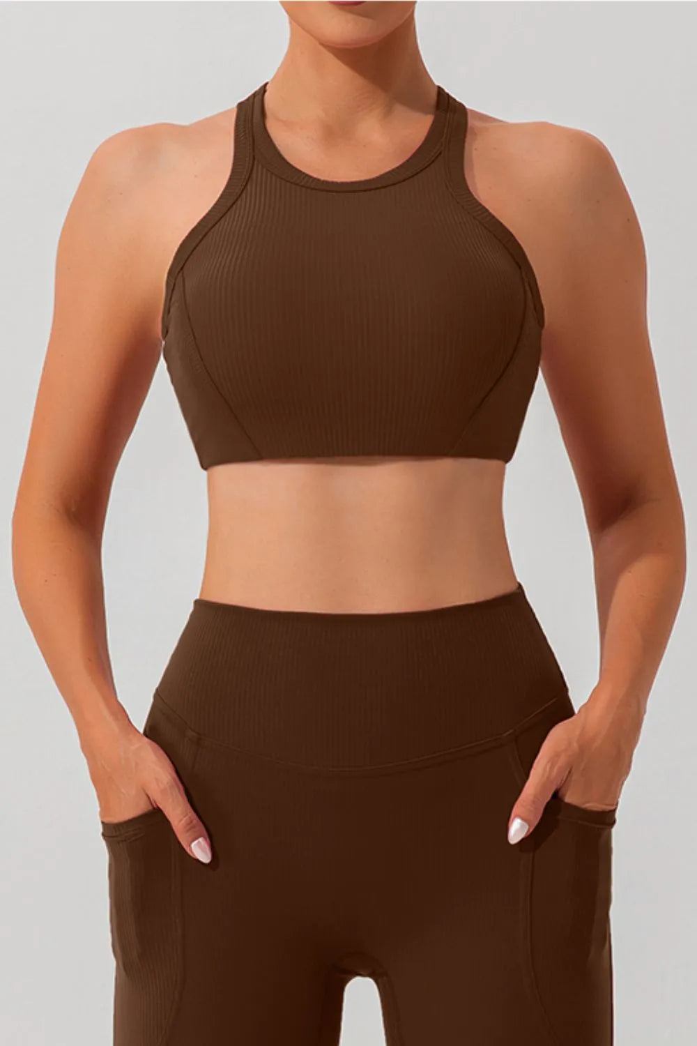Brown / S